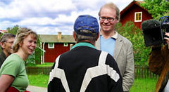 Fredrik Lindström i samspråk. Foto: Zoria Hedrén/SVT