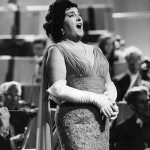 500px-Birgit-Nilsson-standing-and-singing-on-the-stage-391837722733